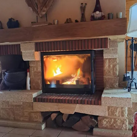De Charme Avec Piscine Et Sauna Шале