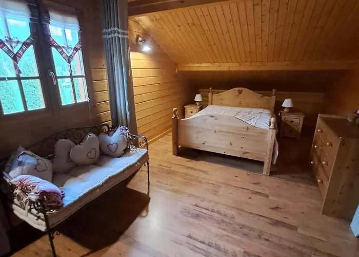 Avec Spa, Sauna Et Piscine Шале